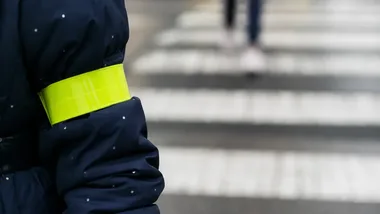 Uczniowie z Białek przypominają kierowcom o bezpieczeństwie