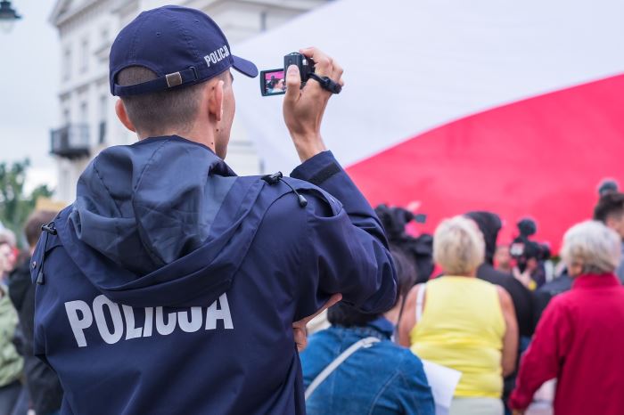 Policja Siedlce: PODZIĘKOWANIE ZA ZBIÓRKĘ KARMY  DLA ZWIERZĄT z UKRAINY