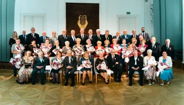 19 par z Siedlec odebrało medale. Jedno małżeństwo świętowało 60 lat razem