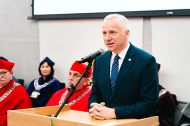Senat wyróżnił naukowców i zasłużonych. W Siedlcach święto uczelni