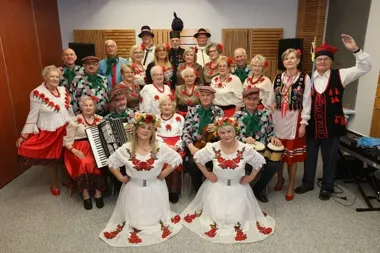 Seniorynki rozkręcą majowy wieczór pieśniami z całej Polski