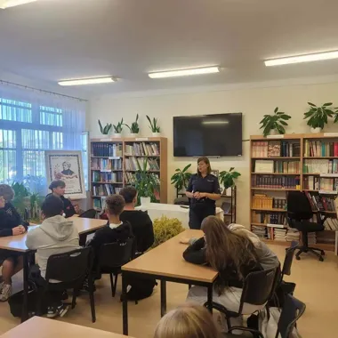 Pierwszoklasiści usłyszeli o hejcie i odpowiedzialności prawnej