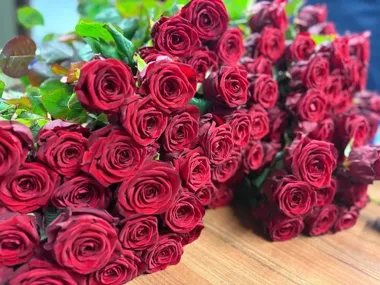 W komendzie zamiast raportów - kwiaty i słodycze. Policja Siedlce uczciła Dzień Kobiet